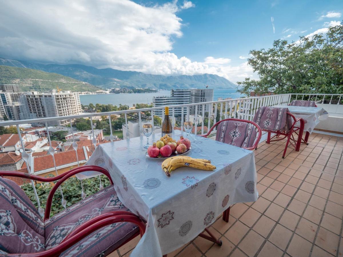 Guest House Madra Budva Exterior photo